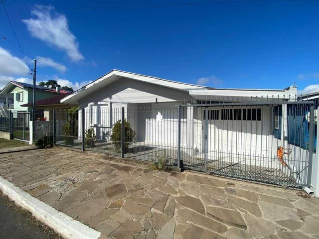 Imagem: Casa à venda no bairro São Gotardo - Flores