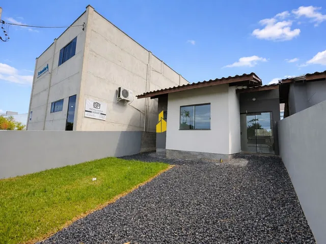 Imagem: Casa nova com 3 dormitórios (1 suíte)
