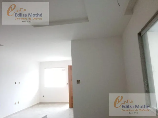 Imagem: A casa possui 3 Dormitórios, 1 Suíte, 4 Banheiros, 2