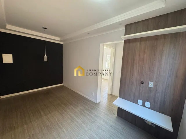 Imagem: O apartamento possui 2 Dormitórios, 1 Banheiro, 1 Vaga na