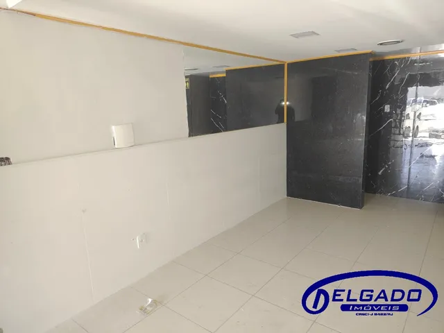 Imagem 4: DELGADO aluga LOJA com banheiro e aproximadamente 60 m², no CENTRO - Itaboraí/RJ
