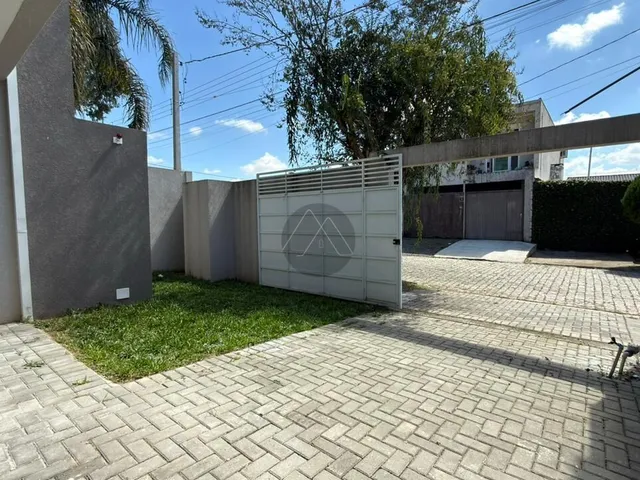Imagem 12: Sobrado Moderno com Quintal Duplo e Localização Privilegiada no Afonso Pena