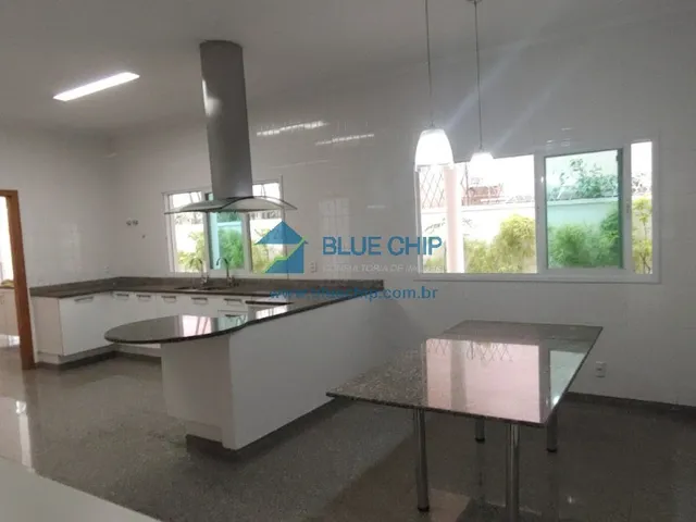 Imagem 13: Casa para Locação no Condomínio Novo Leblon - Barra da Tijuca, com 1500m² e 06