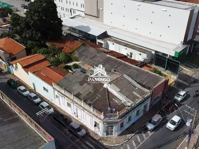 Imagem 2: Área de esquina na Rua Barão de Melgaço ao lado do P.A. da UNIMED, Cuiabá-MT
