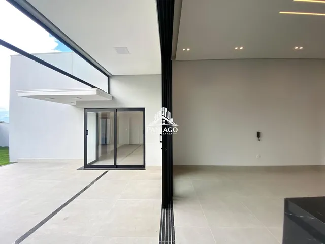 Imagem 12: Casa 3 suítes (1 master), piscina c/ hidro, Residencial Recanto Suíço, Sinop-MT
