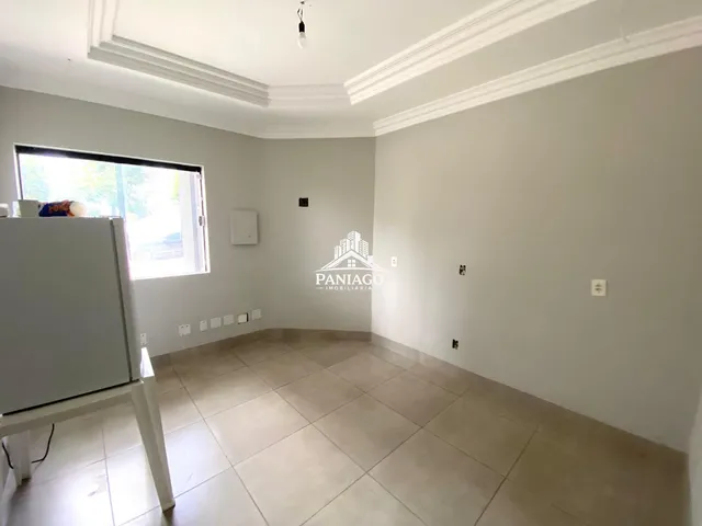 Imagem 16: Casa comercial ampla, 19 salas, 8 banheiros, Bosque da Saúde, Cuiabá-MT