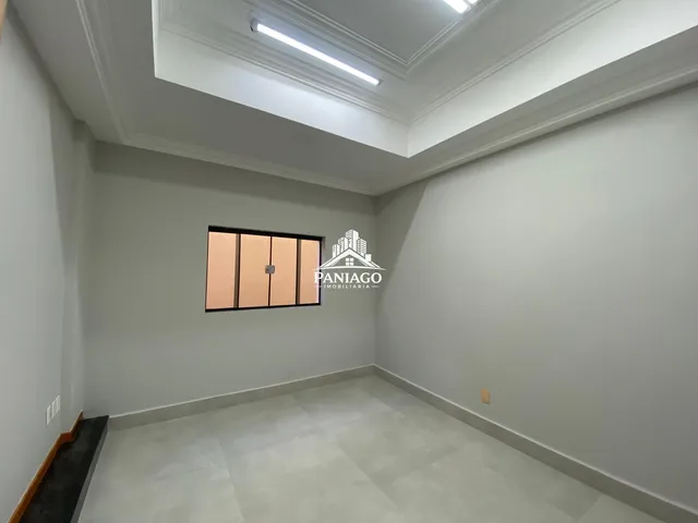 Imagem 3: Casa comercial ampla, 19 salas, 8 banheiros, Bosque da Saúde, Cuiabá-MT