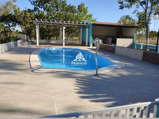 Imagem 9: Chácara Porteira Fechada à Venda Próximo à Cuiabá com Piscina, Rio e Campo Socie
