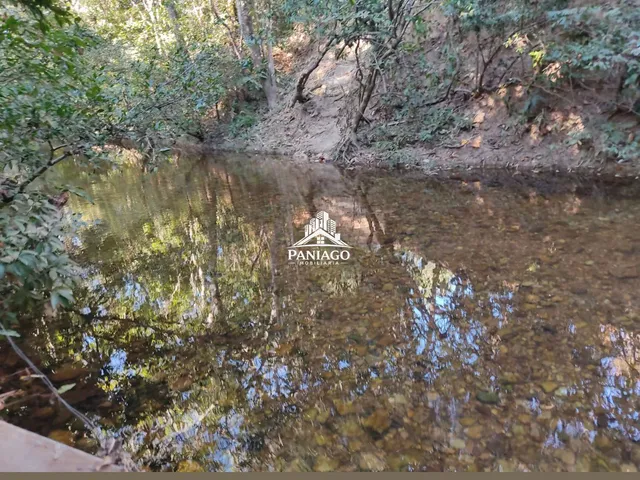 Imagem 5: Chácara Porteira Fechada à Venda Próximo à Cuiabá com Piscina, Rio e Campo Socie