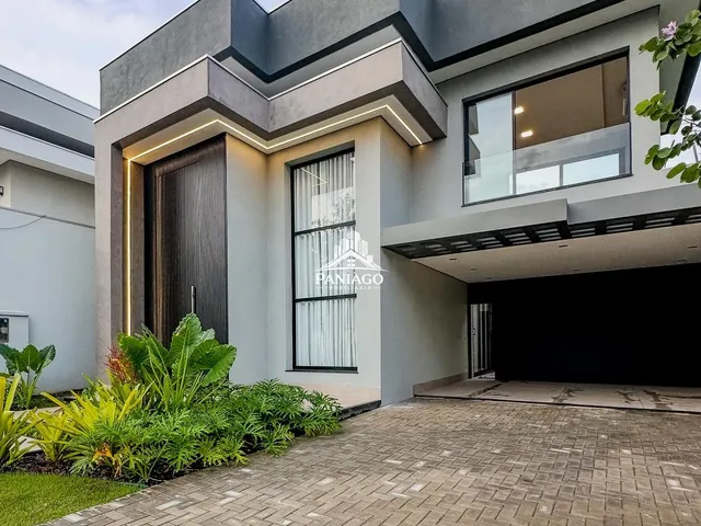 Imagem: A casa em condomínio possui 4 Dormitórios, 3 Suítes, 5 Banheiros