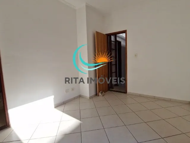 Imagem 3: Casa À Venda em Bertioga-Sp, Centro! 2 Quartos, 2 Suítes, 2 Salas, 1 Banheiro, 1 Vaga, 80M²