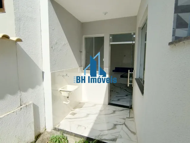 Imagem 5: Casa Geminada à Venda de 3 Quartos sendo 1 Suíte e 4 Vagas - Bairro Vale das Orquídeas