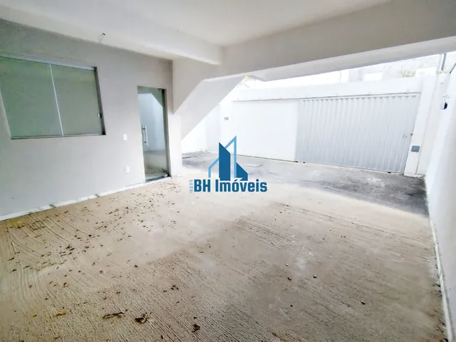 Imagem 12: Casa Geminada à Venda de 3 Quartos sendo 1 Suíte e 4 Vagas - Bairro Vale das Orquídeas