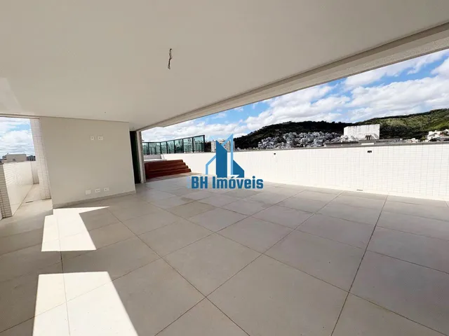 Imagem 3: Apartamento de Cobertura duplex com 5 quartos, 3 suítes e 3 vagas no bairro Castelo
