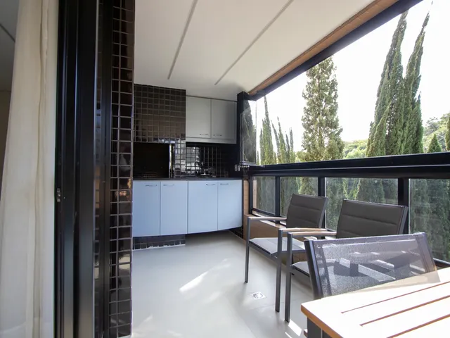 Imagem 7: Apartamento à venda em Curitiba, Mossunguê, com 3 quartos, 236.63m²