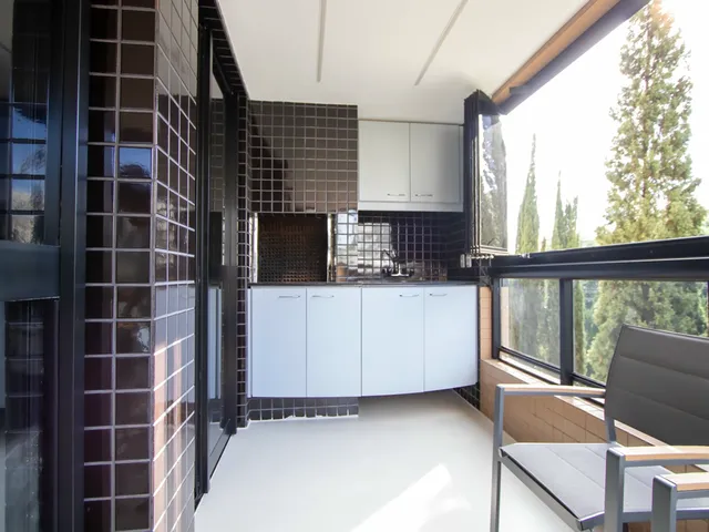 Imagem 9: Apartamento à venda em Curitiba, Mossunguê, com 3 quartos, 236.63m²