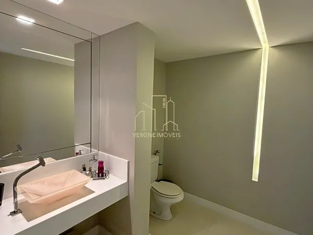 Imagem 11: Cobertura de Luxo em Condomínio de Prestígio em Patamares com 6 Quartos 5 Suítes 2