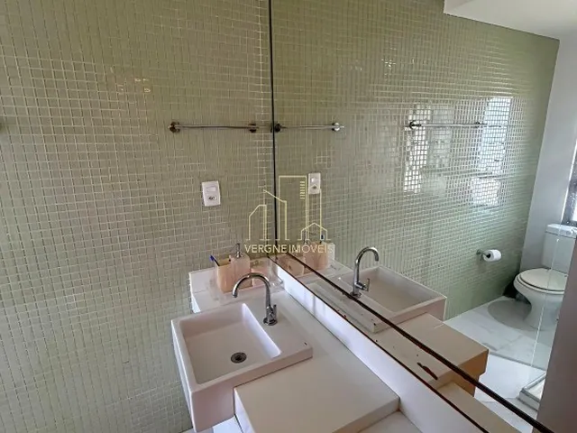 Imagem 9: Cobertura de Luxo em Condomínio de Prestígio em Patamares com 6 Quartos 5 Suítes 2