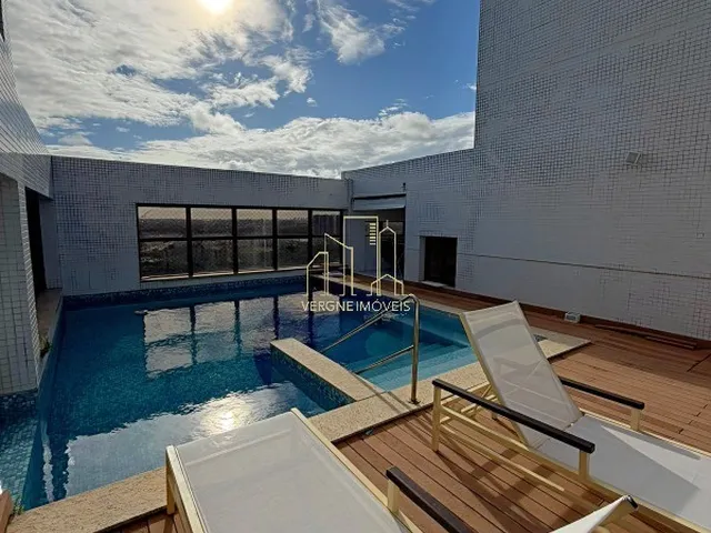 Imagem 14: Cobertura de Luxo em Condomínio de Prestígio em Patamares com 6 Quartos 5 Suítes 2