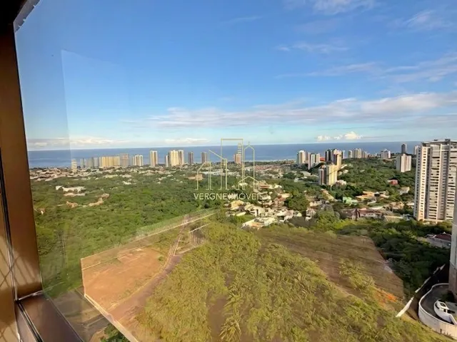 Imagem 7: Cobertura de Luxo em Condomínio de Prestígio em Patamares com 6 Quartos 5 Suítes 2