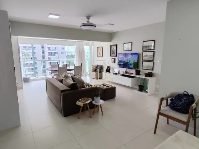 Imagem: O apartamento possui 3 Dormitórios, 2 Suítes, 4
