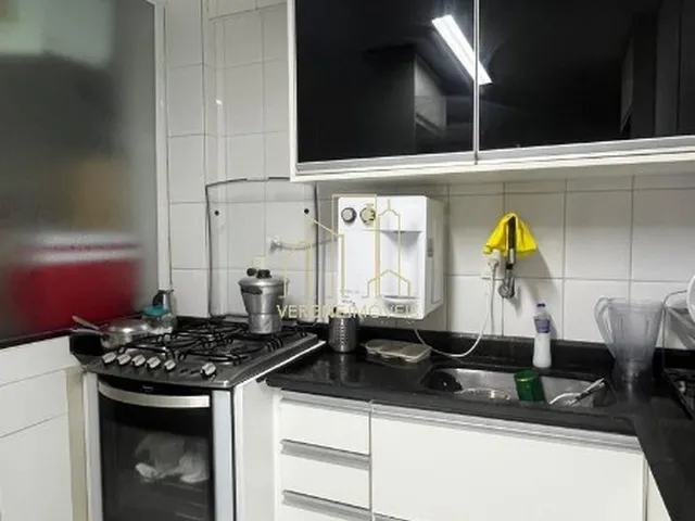 Imagem 7: Apartamento à venda no Jardim Armação com 3 quartos 2 suítes 1 sala 3 banheiros 2