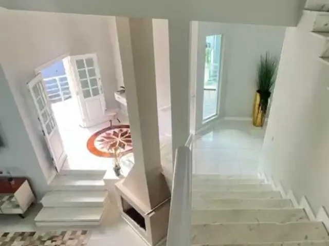 Imagem 12: CASA + CHÁCARA - NO BAIRRO FAZENDINHA - 04 DORMITÓRIOS - COM 1.267M² DE ÁREA