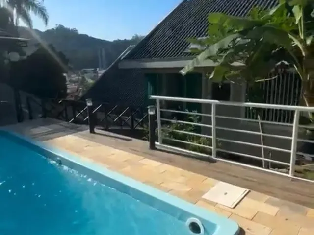 Imagem 14: CASA + CHÁCARA - NO BAIRRO FAZENDINHA - 04 DORMITÓRIOS - COM 1.267M² DE ÁREA