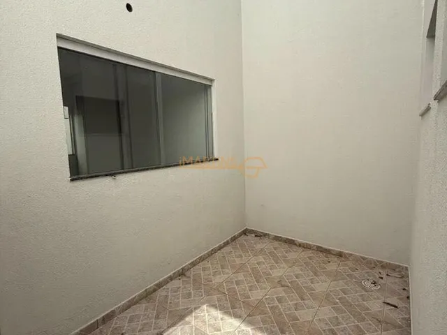 Imagem 2: Casa à venda no bairro Ouro Verde - Araguari/MG