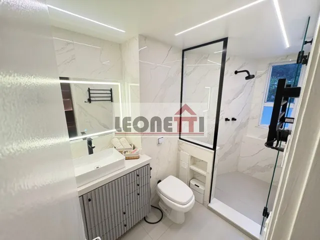 Imagem 4: Venha conhecer essa cobertura de luxo no Joá, Rio de Janeiro - 2 suítes, 1 sala, 2