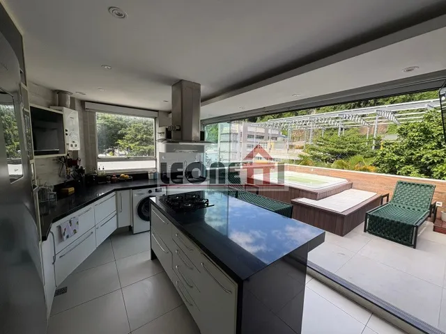 Imagem 13: Venha conhecer essa cobertura de luxo no Joá, Rio de Janeiro - 2 suítes, 1 sala, 2