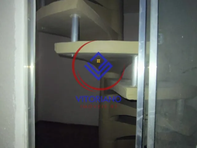 Imagem 2: CASA DUPLEX DOIS QUARTOS Á VENDA QUINTINO BOCAIÚVA!