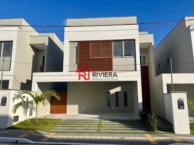 Imagem: A casa em condomínio possui 4 Dormitórios, 4 Suítes, 5 Banheiros