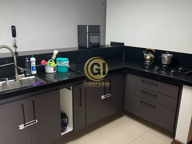 Imagem 15: Oportunidade Venda Lindo Apartamento Bem Espaçoso Pertinho do Centro. 400M do Shopping