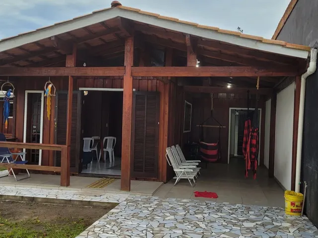 Imagem 10: Casa à venda no bairro Pontal do Sul - Pontal do Paraná/PR