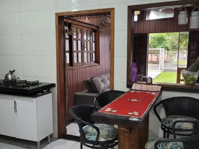 Imagem 9: Casa à venda no bairro Pontal do Sul - Pontal do Paraná/PR