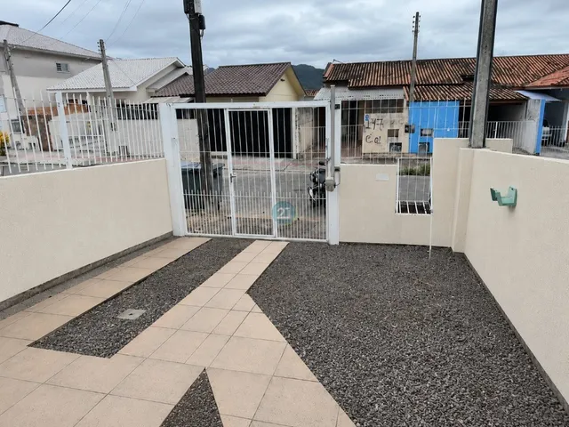 Imagem 15: Vendo casa semi mobiliada, com Edicula, 02 dormitórios, 01 vaga de garagem