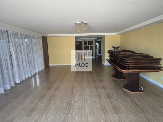 Imagem 8: VILLA DE BRAGANÇA - Apartamento de Alto Padrão na Graça - de 197m² com 4 Quartos - Á