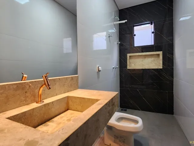 Imagem 8: Casa no Bairro Afonso Queiroz