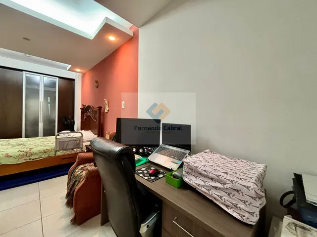 Imagem 10: Apartamento à Venda em Niterói-RJ: 3 Quartos, 1 Suíte e 150m² de Luxo em Icaraí!
