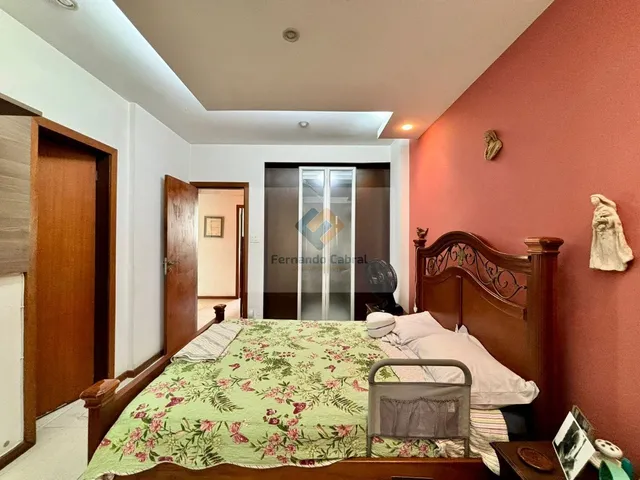 Imagem 12: Apartamento à Venda em Niterói-RJ: 3 Quartos, 1 Suíte e 150m² de Luxo em Icaraí!