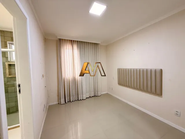 Imagem 3: Casa à venda no bairro BURAQUINHO - Lauro de Freitas/BA