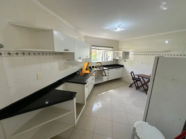 Imagem 13: CASA 4 SUÍTES EM BURAQUINHO