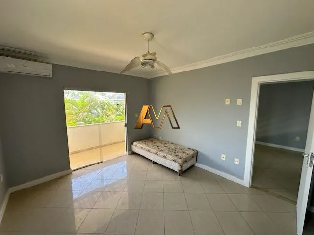 Imagem 12: CASA 4 SUÍTES EM BURAQUINHO