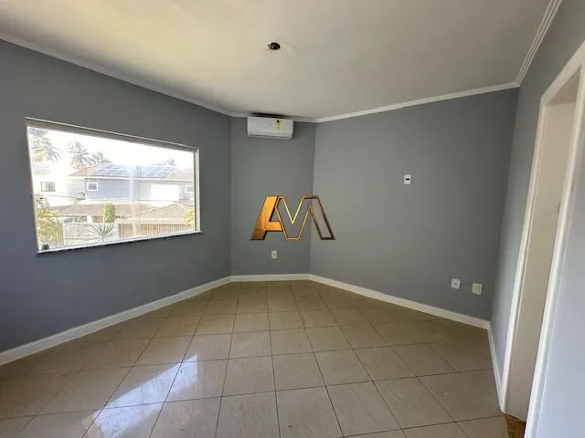 Imagem 10: CASA 4 SUÍTES EM BURAQUINHO