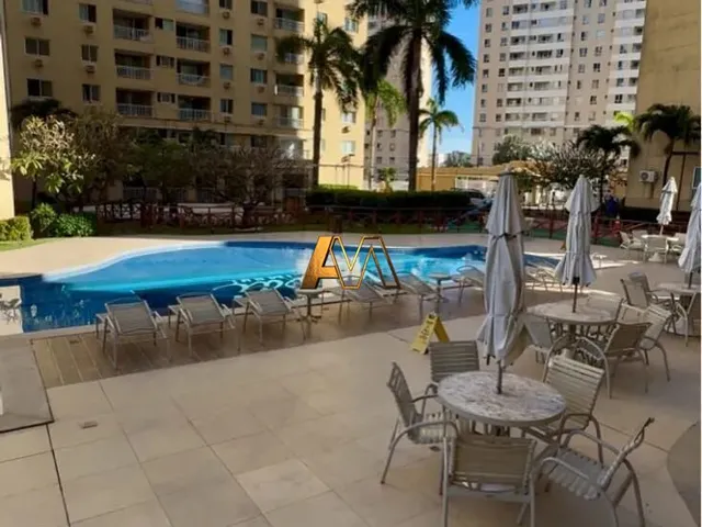 Imagem: O apartamento possui 3 Dormitórios, 1 Suíte, 2 Banheiros