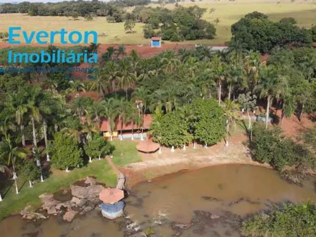 Imagem: Chácara À Venda na Margem do Rio Tijuco