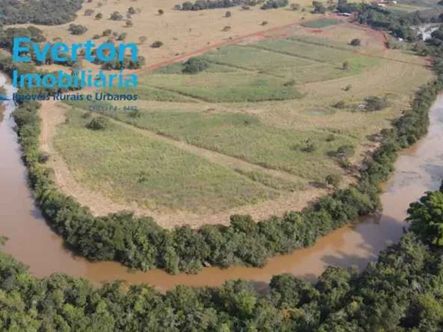 Imagem: Ranchos À Venda na Margem do Rio Tijuco