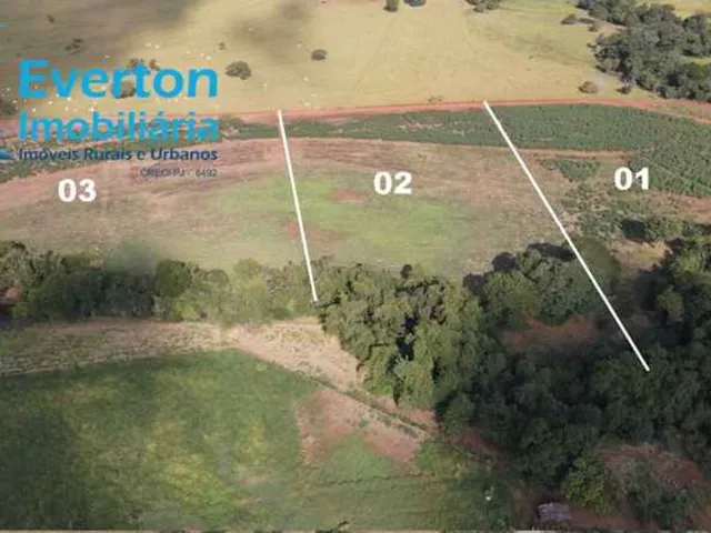 Imagem 4: Ranchos À Venda na Margem do Rio Tijuco em Prata-Mg: 20.000 M² de Luxo e Natureza! Venha Conhecer!