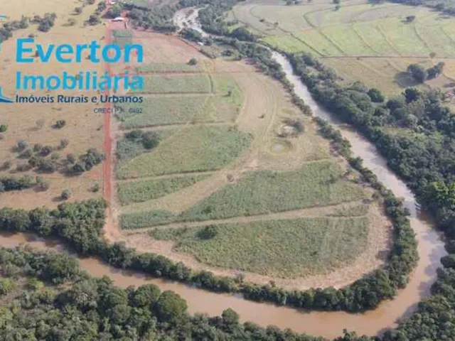 Imagem 14: Ranchos À Venda na Margem do Rio Tijuco em Prata-Mg: 20.000 M² de Luxo e Natureza! Venha Conhecer!